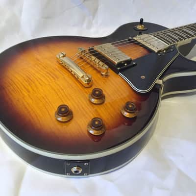 Epiphone Les Paul Custom Flame Maple Tobacco Burst image 2