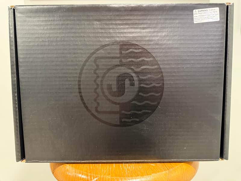 NIB - Shure KSM44A Large Diaphragm Multipattern Condenser Microphone 2000s - Champagne image 1