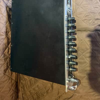 SWR 550X Bass Amp Head image 2