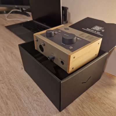 Universal Audio Volt 176 USB-C Audio Interface 2021 - Present - Tan / Gray image 7