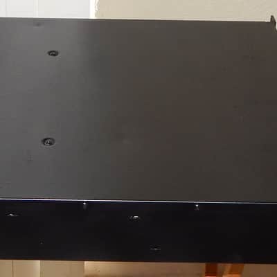QSC CX4T power amplifier image 2