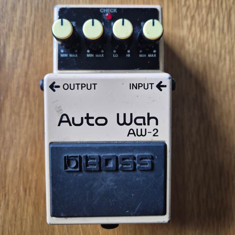 Boss AW-2 Auto Wah | Reverb UK