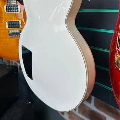 Epiphone BB King Lucille Bone White 2021 Electric Guitar image 13