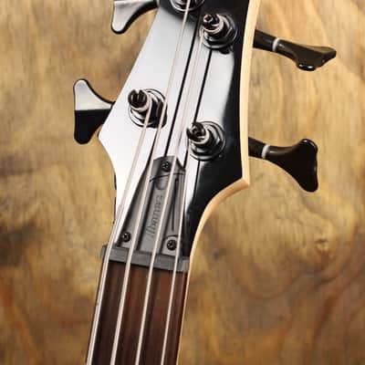 Ibanez GSR200SMNGT image 12