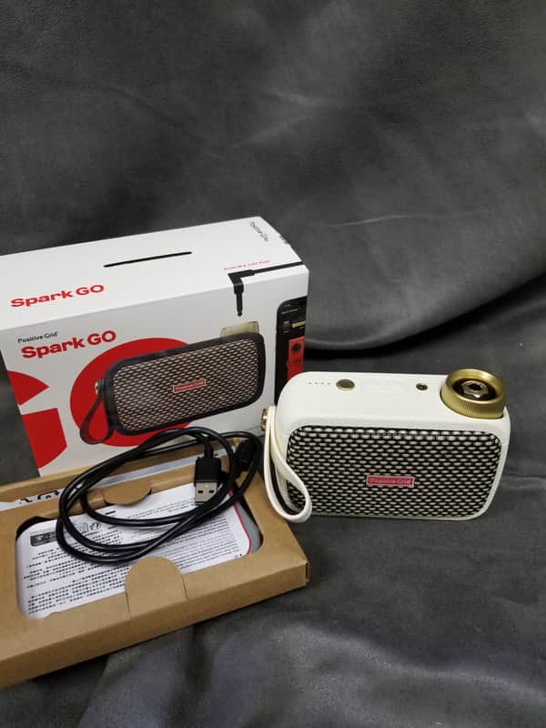 Positive Grid Spark GO Wireless Digital Modeling Guitar Practice Amp Pearl White image 1