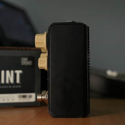 Strymon Flint Reverb and Tremolo V2 2022 - Present - Black image 2