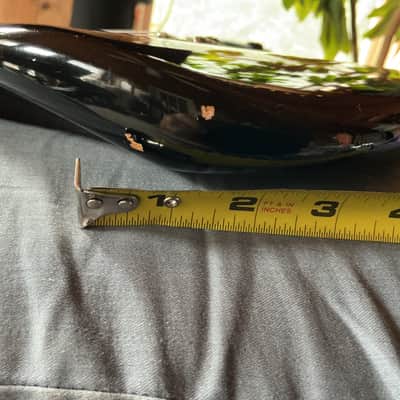 2014 Fender American Standard Stratocaster with Maple Fretboard 2008 - 2016 - 3-Color Sunburst image 9