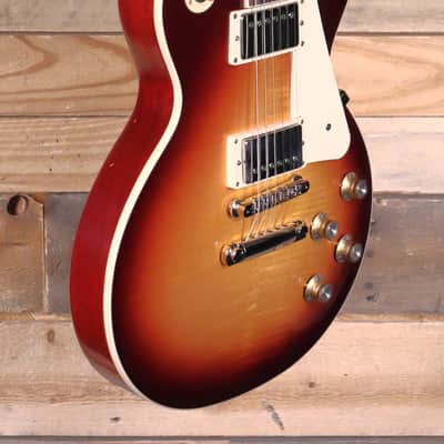 Gibson Les Paul Standard 60s Electric Guitar Bourbon Burst w/ Case image 2