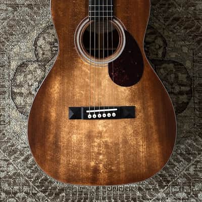 Eastman E1P-LTD-CLA Limited Edition Parlor Acoustic Guitar w/ Gig Bag & Free Pro Setup image 1