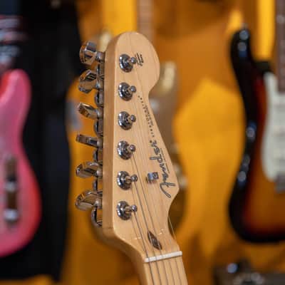 Fender Juanes Stratocaster®, Maple, Electric Guitar - Pearlescent Luna White image 10