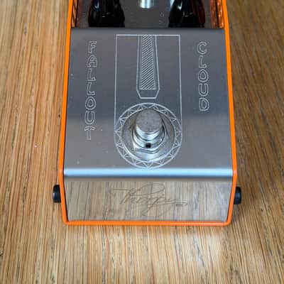 ThorpyFX Fallout Cloud Fuzz V2 2018 - Silver/Orange image 2