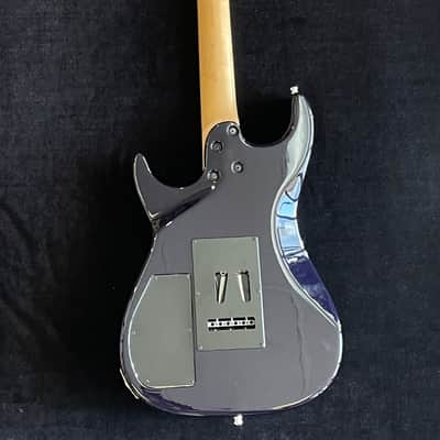 Godin Freeway Classic with Maple Fretboard W/Hard Case image 7
