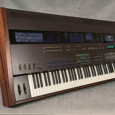 Immagine Yamaha DX1 + 2 Voice ROM Cartridges ✅RARE Vintage from 80s Synthesizer ✅ Excellent Condition ✅ Cleaned & Fully Checked ✅ Worldwide Shipping ✅LEGEND LIKE ROLAND JUPITER 8 -  Yamaha CS80 - Waldorf Wave - - 4