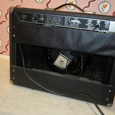 Music Man 112 RD Sixty-Five 65-Watt 1x12" Guitar Combo with Distortion 1978 - 1979 - Black with Silver Badges image 5