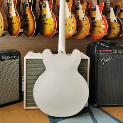 Epiphone Emily Wolfe "White Wolfe" Sheraton 2023 - Aged Bone White image 14