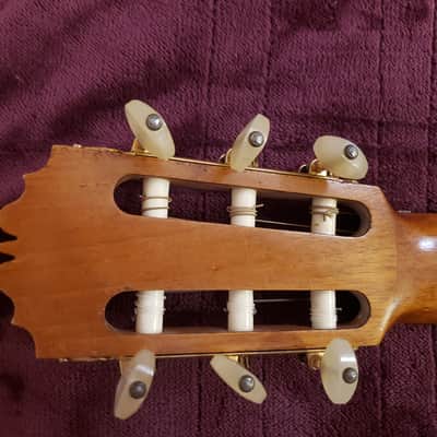 Anselmo Solar Gonzalez Anselmo Solar Gonzalez flamenco guitar - Santos Hernandez/Marcelo Barbero style 1964 - Top: German spruce with new golpe plates. Sides and Back: Cypress Neck: Mahogany Fingerboard: Ebony image 17