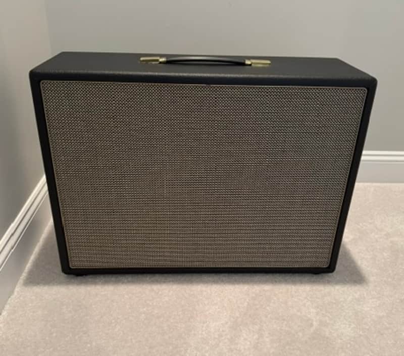 Mojotone Lite British Style 2x12 Cabinet (w/ Celestion Creambacks) image 1