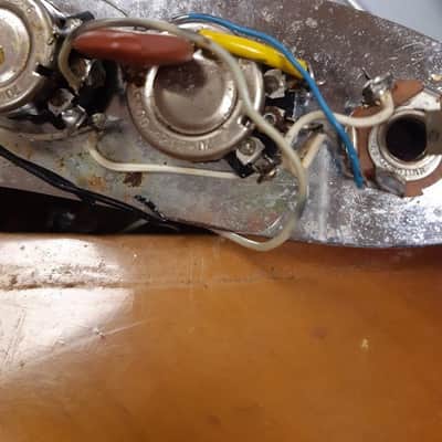 Fender Jazz bass 1967-1969 Sunburst image 7