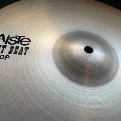 Paiste 15" Giant Beat Hi-Hat Cymbals (Pair) - Traditional image 2