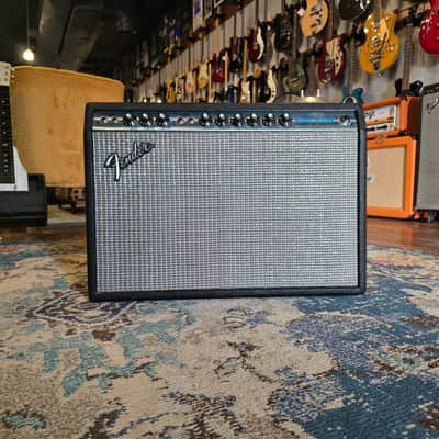 1974 Fender Silverface Deluxe Reverb Tube Combo Amp image 3