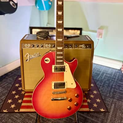 Epiphone Les Paul Standard, Cherry Burst with Hardshell Case - Pre Owned image 3