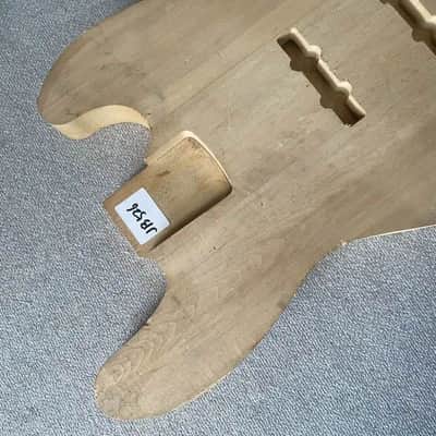 Basswood Unfinished 4 String Jazz Bass Style Body image 17