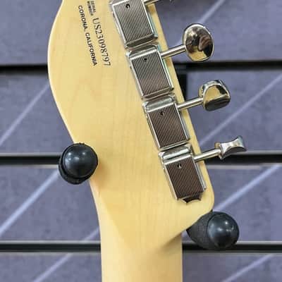 Fender Limited Edition American Performer Telecaster Electric Guitar, Honey Burst image 5