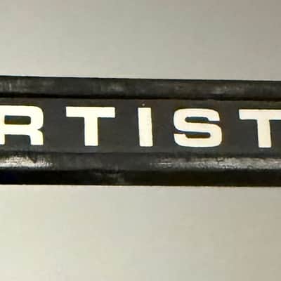 Unkown Artist 30 logotype 5,5” [Broken] image 3