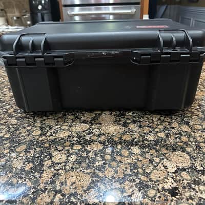 SKB hardshell protective case for the Akai MPC Live II image 5