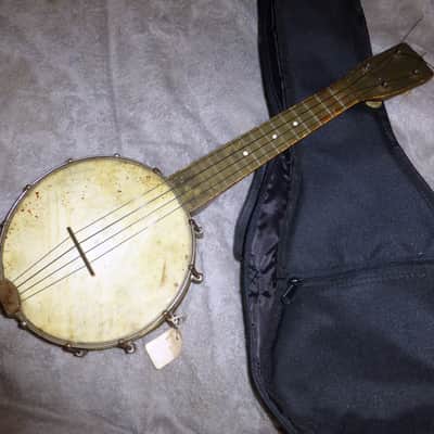 Vintage 1920s Harmony made Montgomery Ward Metal Shell Banjo Ukelele Original Gold Paint,Tuners, Nut, Top Skin Head, Adjustment Key, Banjo Uke image 14