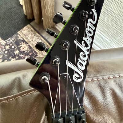 Jackson X Series KVXMG King V with Laurel Fretboard 2020 - Present - Slime Green with Black Bevels image 6