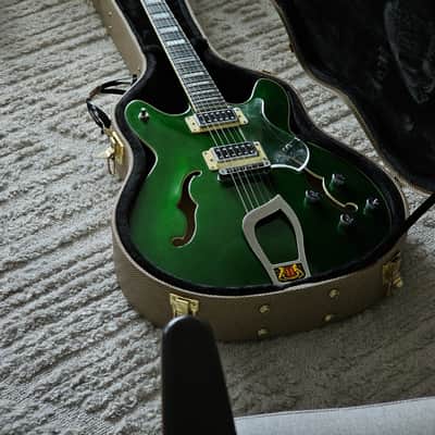 Hagstrom VIKDLXCUS-EDG Viking Deluxe Limited Edition Semi-Hollow 2010s - Emerald Green image 3