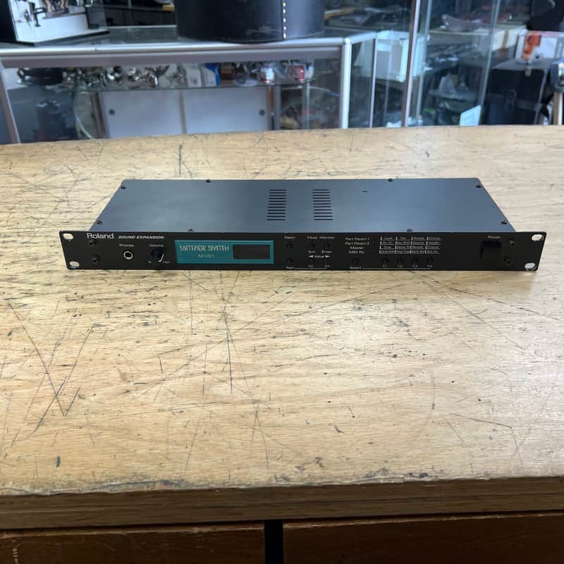 Used Roland M-VS1 Vintage Synth Rackmount Synthesizer Module Made in Japan image 1
