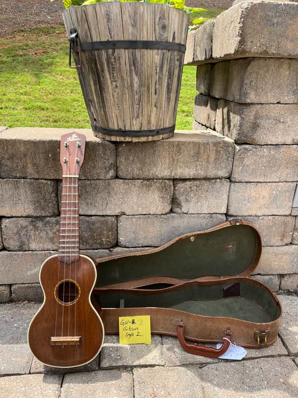 Vintage Gibson Style 2 late 1920’s Ukulele Gibson