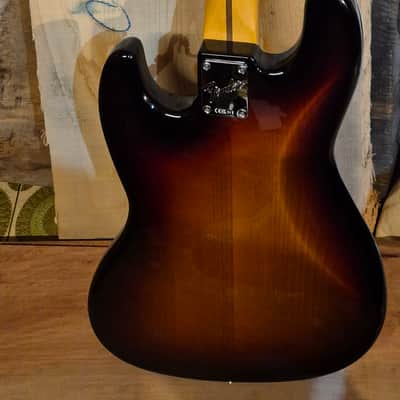 Fender Aemerican profesional classis 2025 - hi gloss image 5