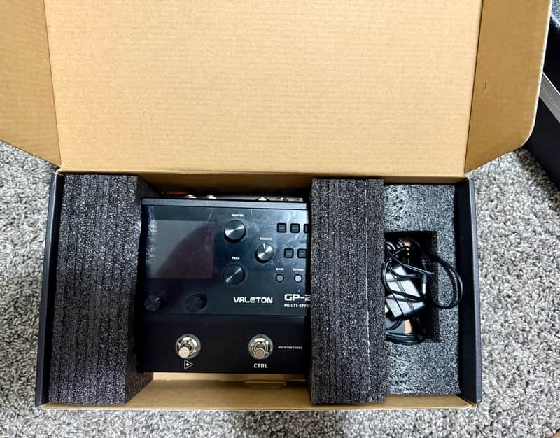 Valeton GP-200LT Multi-Effects Processor 2022 - Present - Black image 1