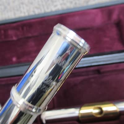 Yamaha YFL 372 Allegro Series Flute - Beautiful Condition image 9
