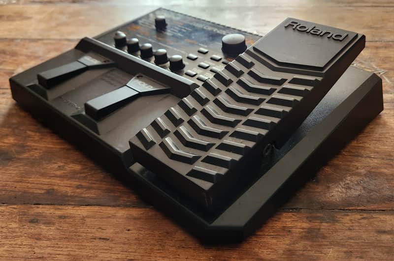 Roland GR-20 Guitar Synth Unit 2000s Japan image 1