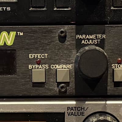 Rocktron Chameleon Guitar Preamp / Multi-Effects Rack Unit image 1
