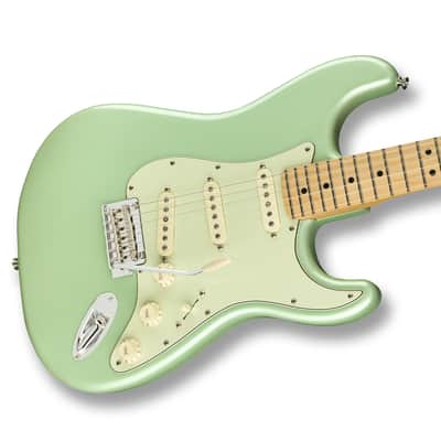 Fender Player Stratocaster | Limited-Edition Electric Guitar | Surf Pearl image 5