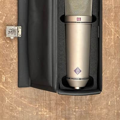 Immagine Vintage Neumann U87 Condenser Microphone. Late 60s. Original Accessories. U 87 - 2