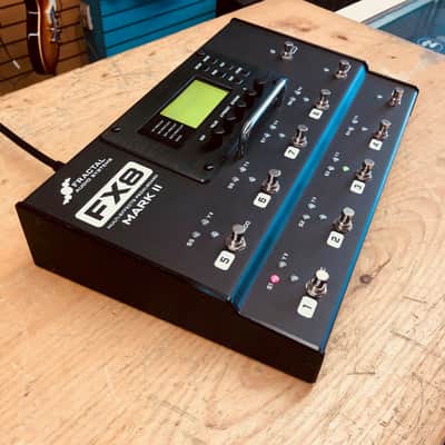 Fractal Audio FX8 Mark II Multi-FX Unit w/Cables image 2