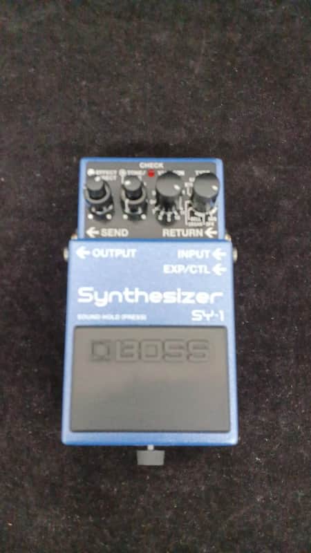 Boss SY-1
