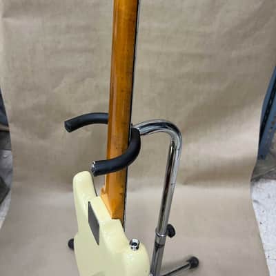 Fender Mustang Guitar with Rosewood Fretboard 1965 -Olympic White image 10