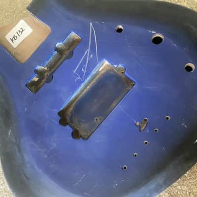 Blue Burst 4/6 String Electric Bass Guitar Body image 5