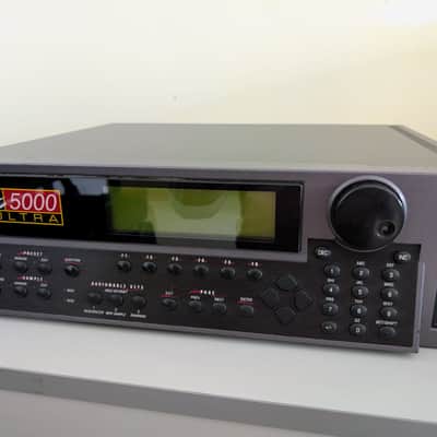 E-MU E5000 Ultra 64-Voice Sampler ¡128Mb RAM!