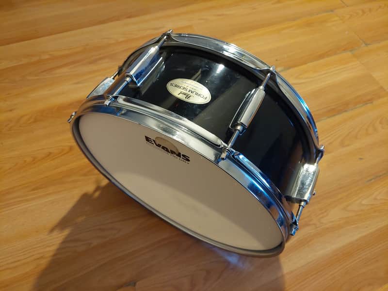 14" Pearl Forum Snare Drum None None - None image 1