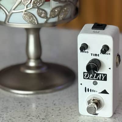 ISET White Custom Delay Pedal - Analog Echo, Tested Working - Mini Size, No Box image 1