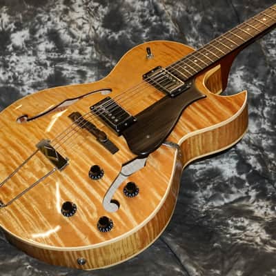 Heritage H-575 Carved Solid Top 2018 image 1