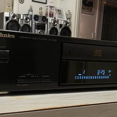 VINTAGE TECHNICS SINGLE DISC CD PLAYER/MADE IN JAPAN image 6